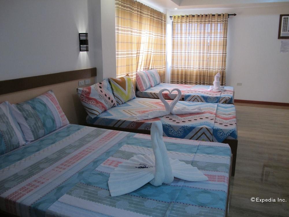 Sea Jewel Beach Resort Puerto Galera Εξωτερικό φωτογραφία