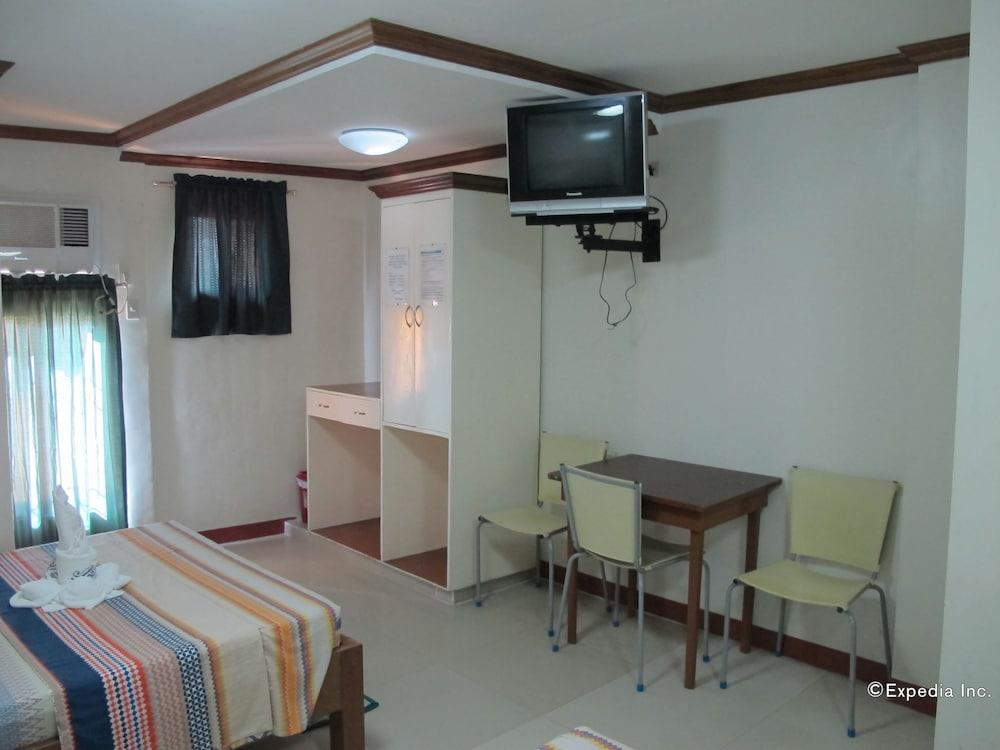 Sea Jewel Beach Resort Puerto Galera Εξωτερικό φωτογραφία