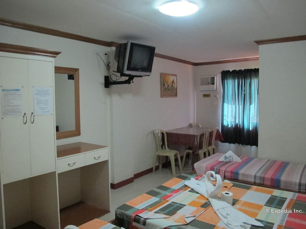 Sea Jewel Beach Resort Puerto Galera Εξωτερικό φωτογραφία