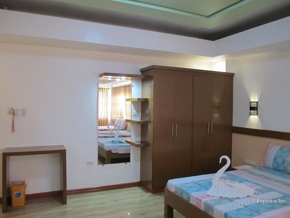 Sea Jewel Beach Resort Puerto Galera Εξωτερικό φωτογραφία