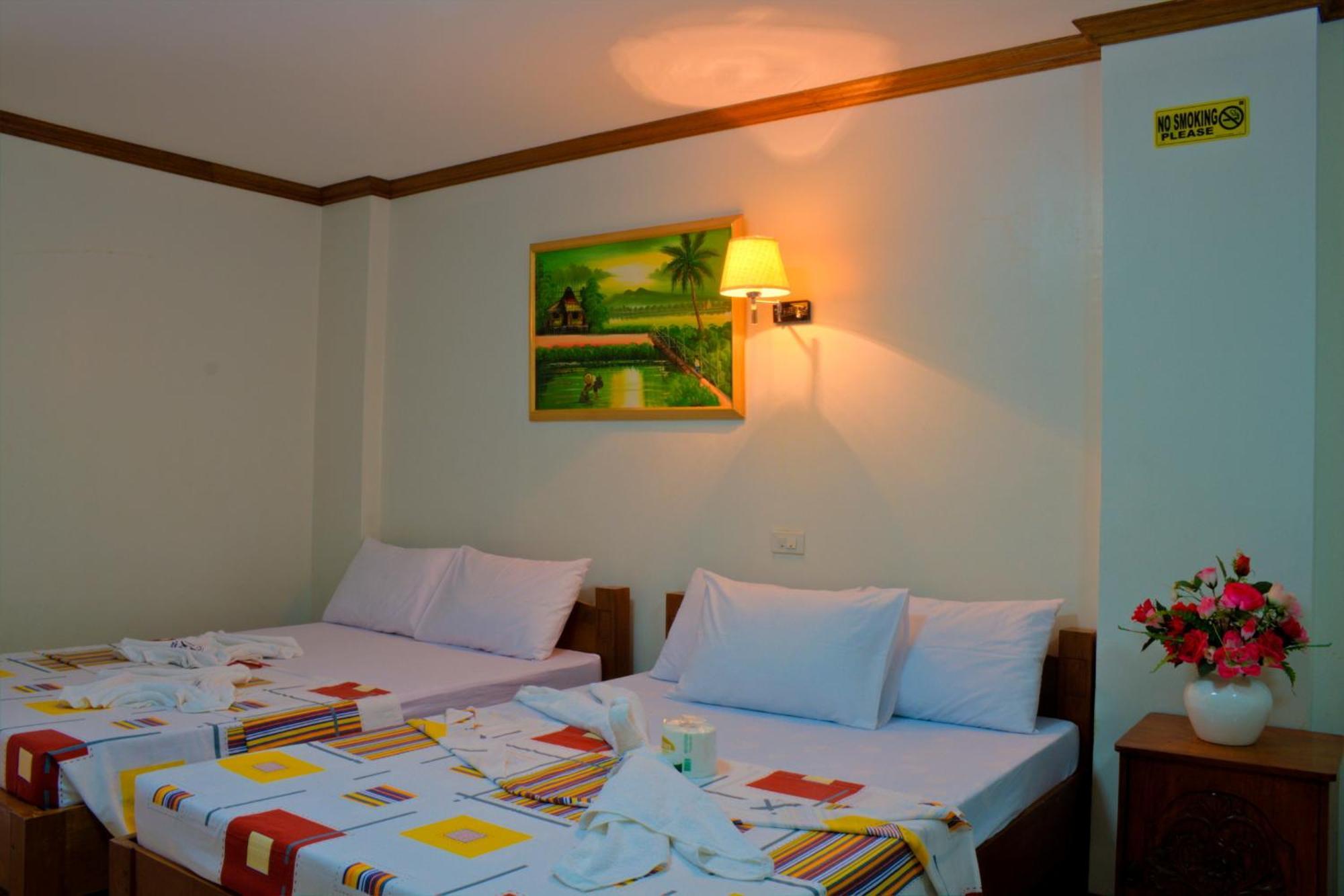 Sea Jewel Beach Resort Puerto Galera Εξωτερικό φωτογραφία