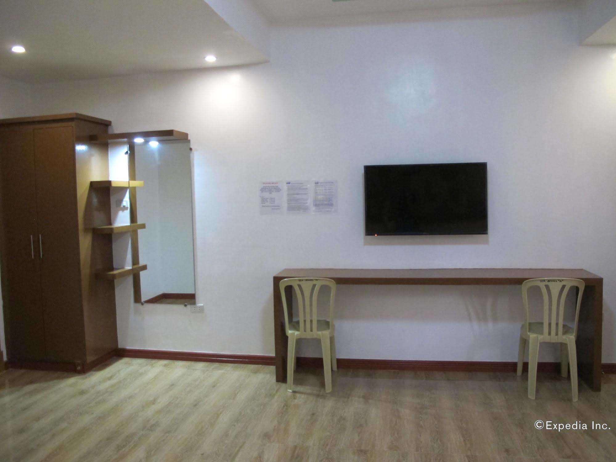 Sea Jewel Beach Resort Puerto Galera Εξωτερικό φωτογραφία