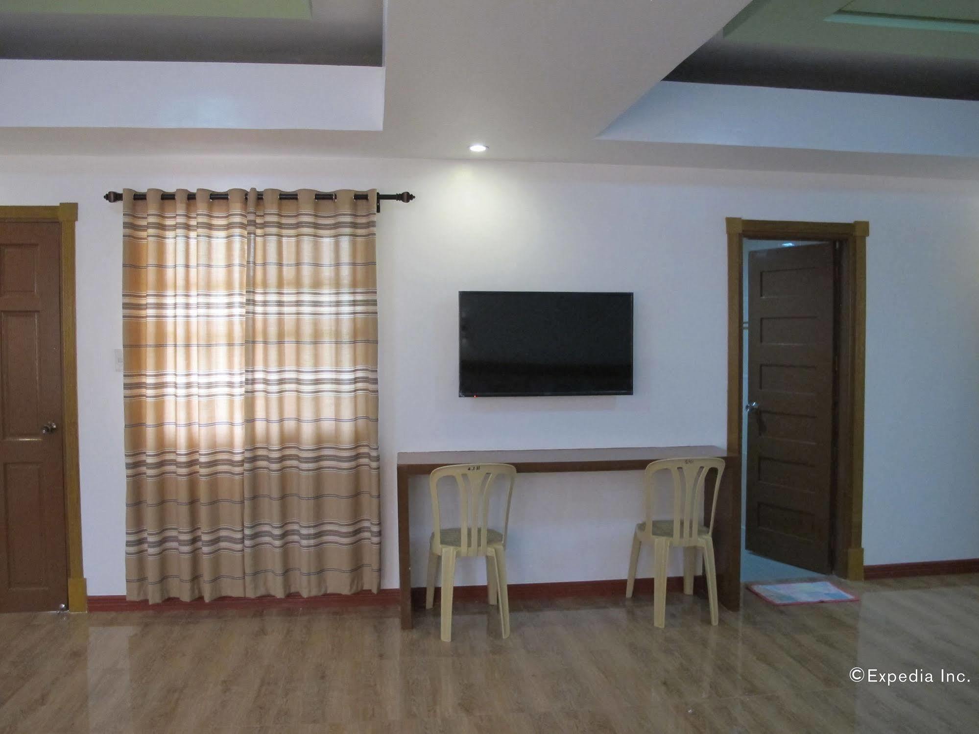 Sea Jewel Beach Resort Puerto Galera Εξωτερικό φωτογραφία